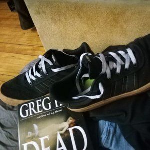 Adidas casual shoes